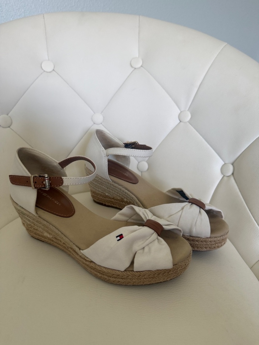 Tommy Hilfiger White Cream Wedge Espadrille Sandals with Tan Ankle Strap 6.5 - Picture 11 of 13